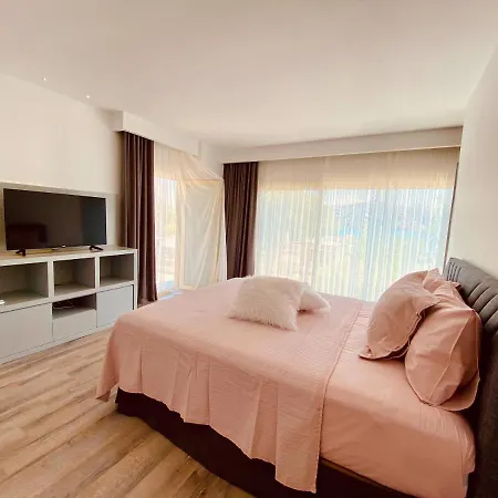 شقة Dozo Suites بودروم